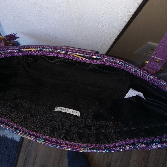 Purse - Picture 15 of 16